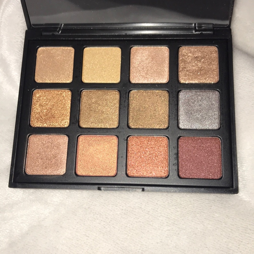 Morphe Eyeshadow shimmer palette